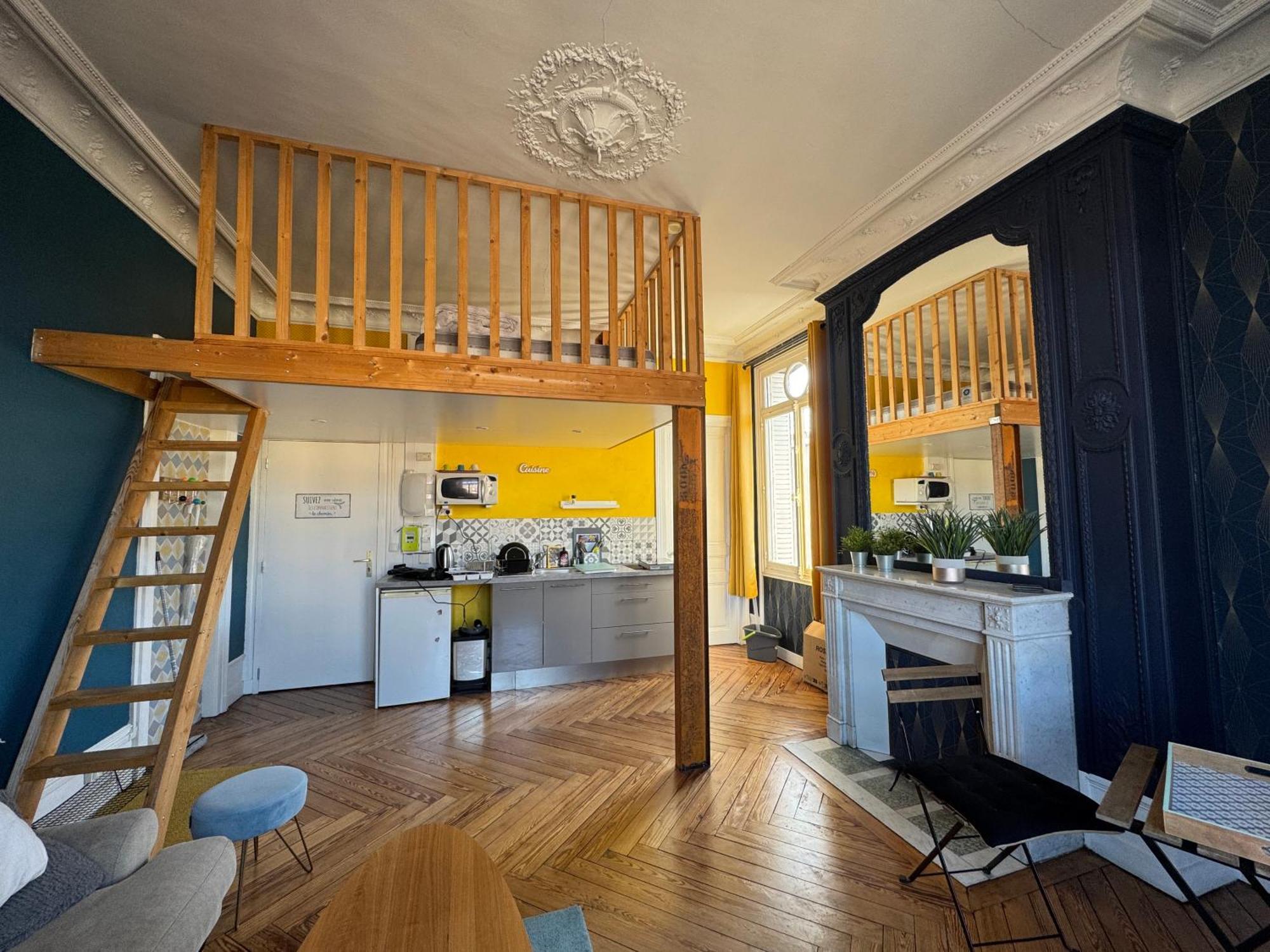 Studio A Rouen Avec Mezzanine Esterno foto